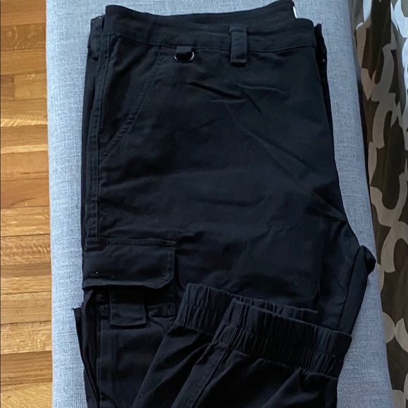 Kryptonite Cargo Pants - Picture 4 of 7